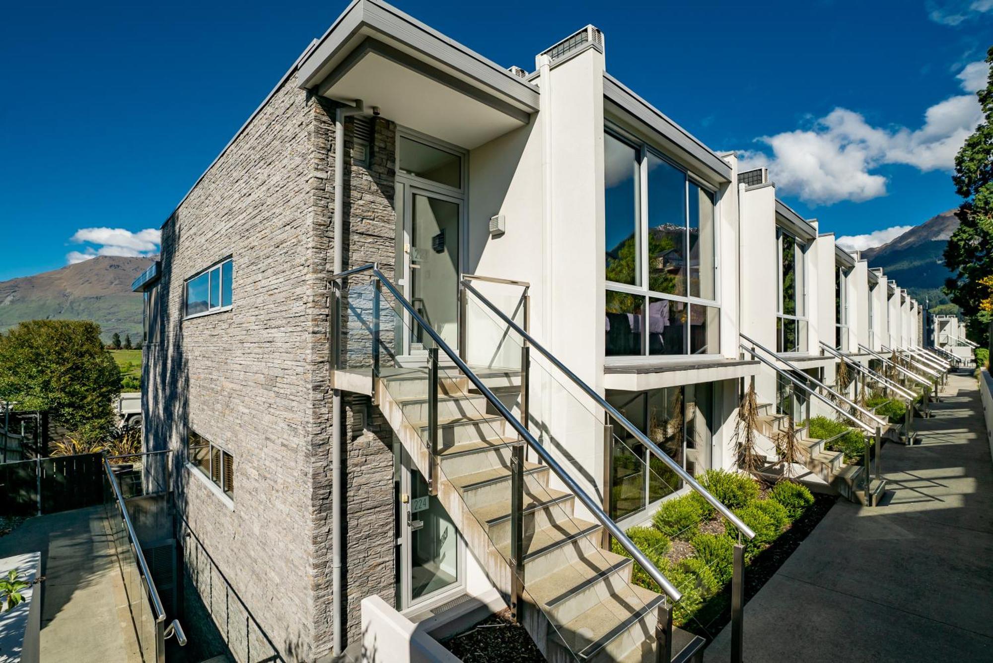 Modern Executive Living In Pounamu Queenstown Eksteriør billede